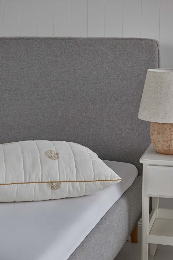 Floretta Yün Yastık 50x70 cm Floretta Yün Yastık 50x70 cm