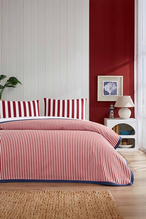 Özdilek Cabana Line Çift Kişilik Lastikli Çarşaf Pike Takımı Özdilek Cabana Line Çift Kişilik Lastikli Çarşaf Pike Takımı