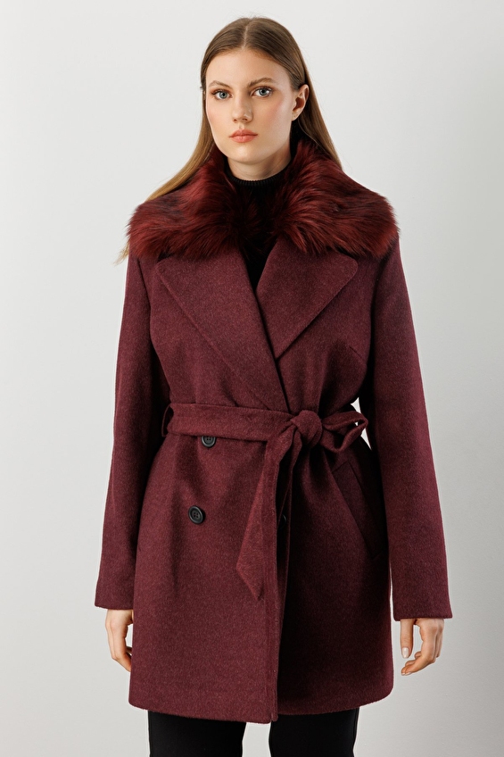 Ekol Çıkarılabilir Yaka Düğmeli Büyük Beden Uzun Kol Dokuma Kadın Kaban 06333 Bordo Ekol Çıkarılabilir Yaka Düğmeli Büyük Beden Uzun Kol Dokuma Kadın Kaban 06333 Bordo