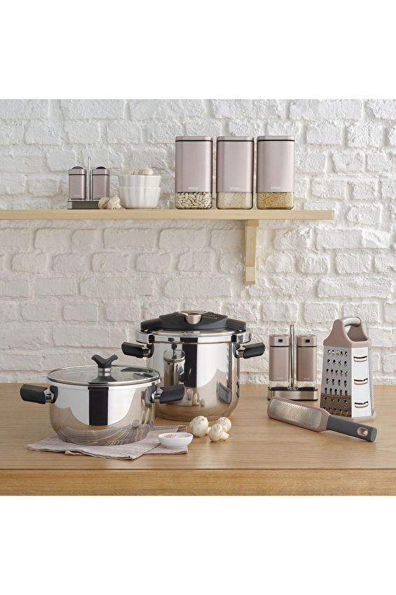 Emsan Innocook Düdüklü Tencere Seti Golden Pink 4+6,5 lt Emsan Innocook Düdüklü Tencere Seti Golden Pink 4+6,5 lt