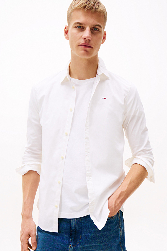 Tommy Jeans Erkek Tişört DM0DM04405 Beyaz Tommy Jeans Erkek Tişört DM0DM04405 Beyaz