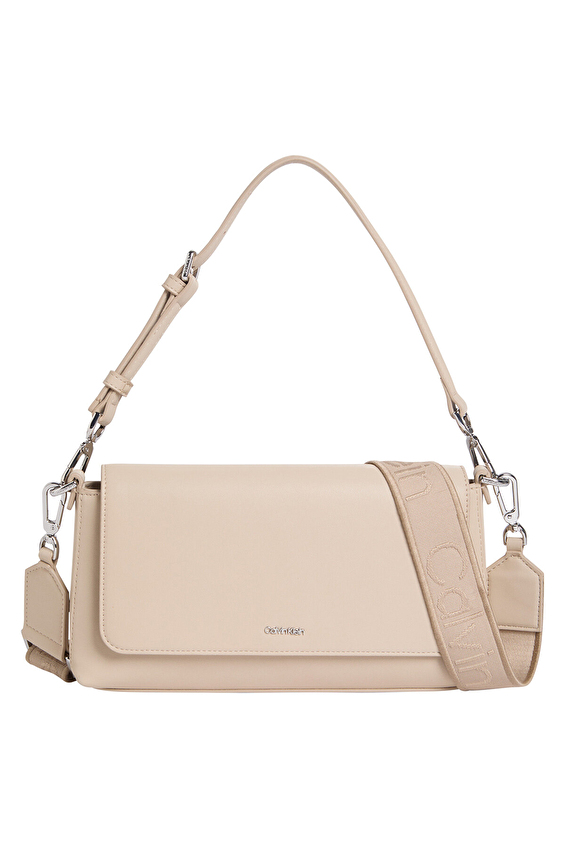 Calvin Klein Kadın Omuz Çantası K60K612902W75 Kahverengi Calvin Klein Kadın Omuz Çantası K60K612902W75 Kahverengi