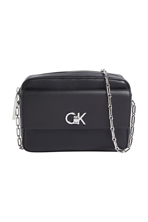 Calvin Klein Kadın Çapraz Çanta LV04F3102GUB1 Siyah Calvin Klein Kadın Çapraz Çanta LV04F3102GUB1 Siyah