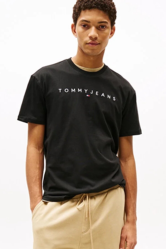 Tommy Jeans Erkek Tişört DM0DM20744 Siyah Tommy Jeans Erkek Tişört DM0DM20744 Siyah
