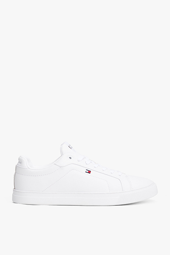 Tommy Hilfiger Bağcıklı Erkek Icon Court Lth Flag Ess Ayakkabı FM0FM05317YBS Beyaz Tommy Hilfiger Bağcıklı Erkek Icon Court Lth Flag Ess Ayakkabı FM0FM05317YBS Beyaz
