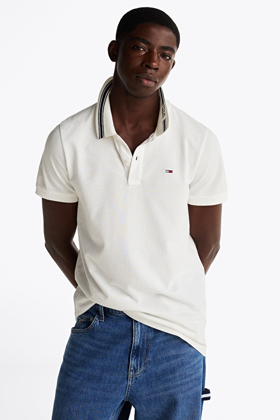 Tommy Jeans Erkek Tişört DM0DM20225 Beyaz Tommy Jeans Erkek Tişört DM0DM20225 Beyaz