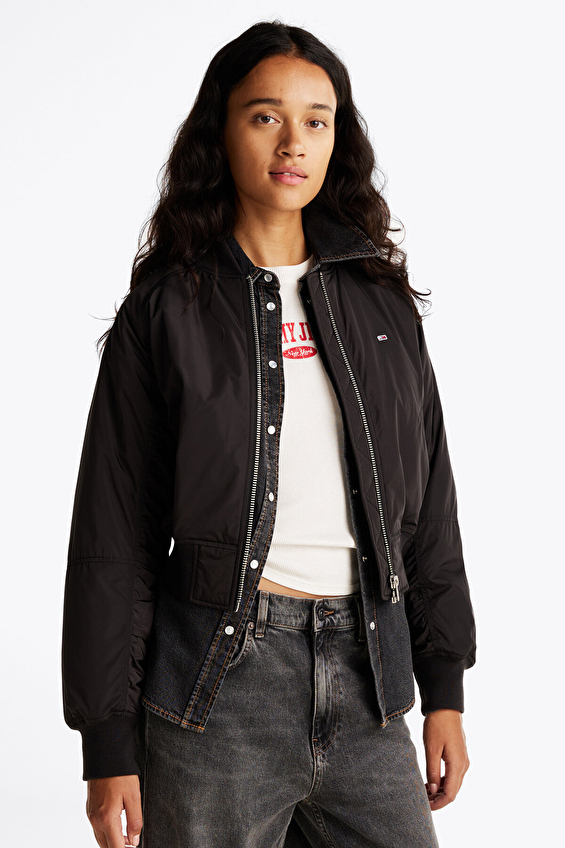 Tommy Jeans Kadın Ceket DW0DW19316 Siyah Tommy Jeans Kadın Ceket DW0DW19316 Siyah