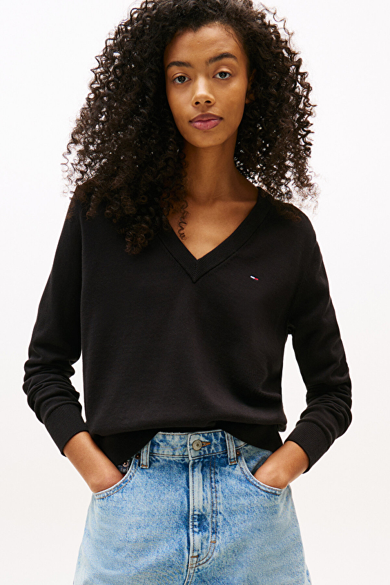 Tommy Jeans Kadın Süveter DW0DW19888 Siyah Tommy Jeans Kadın Süveter DW0DW19888 Siyah