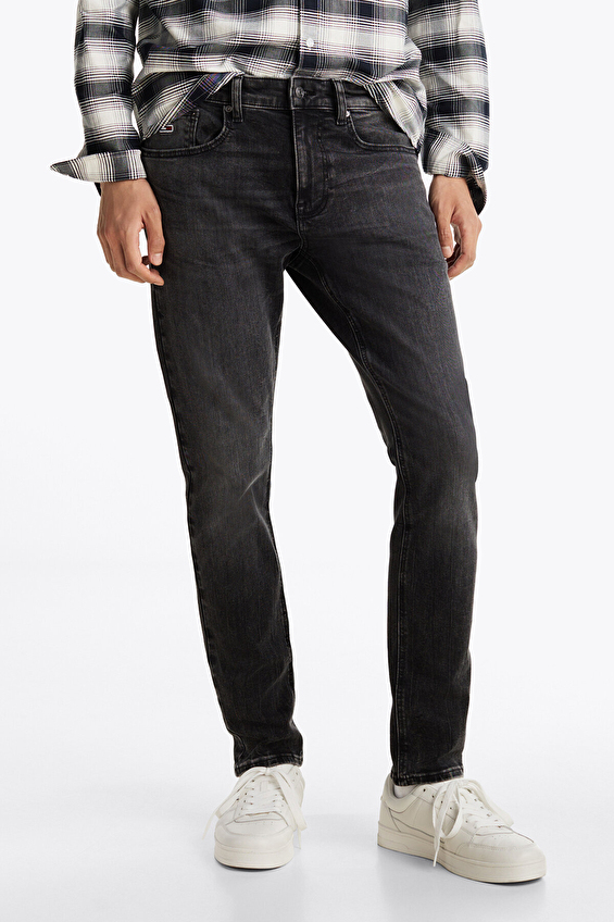 Tommy Jeans Erkek Kot Pantolon DM0DM20546 Tommy Jeans Erkek Kot Pantolon DM0DM20546