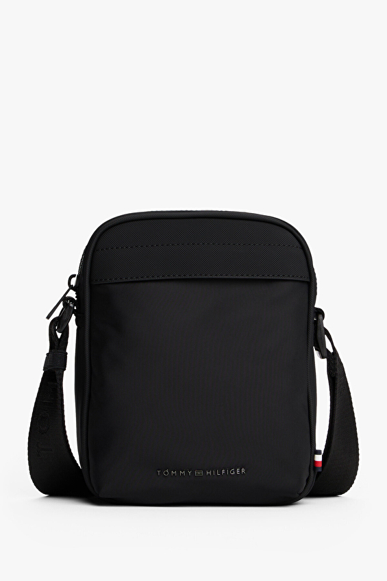 Tommy Hilfiger Erkek Çapraz Çanta AM0AM13185BDS Siyah Tommy Hilfiger Erkek Çapraz Çanta AM0AM13185BDS Siyah