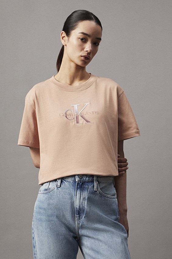 Calvin Klein Jeans Kadın Tişört J20J224798 Pembe