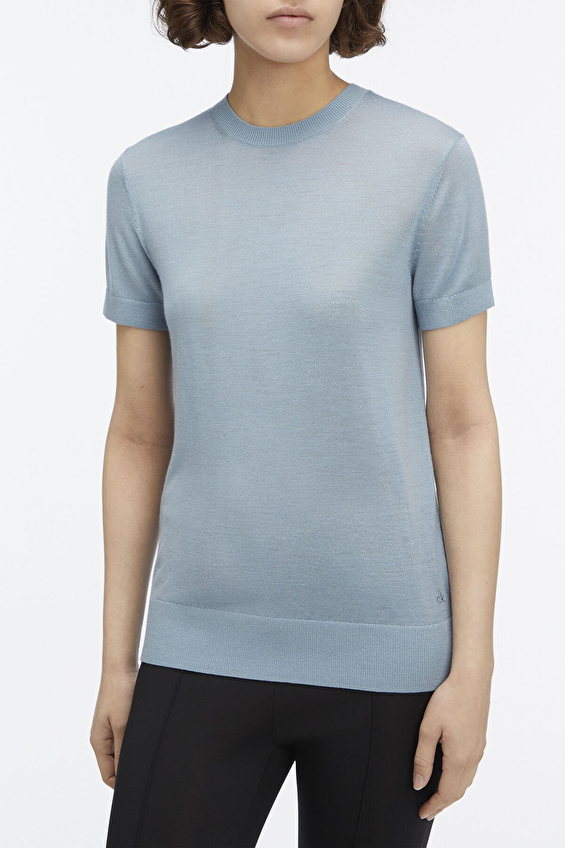 Calvin Klein Kadın Kazak K20K208123 Mavi Calvin Klein Kadın Kazak K20K208123 Mavi