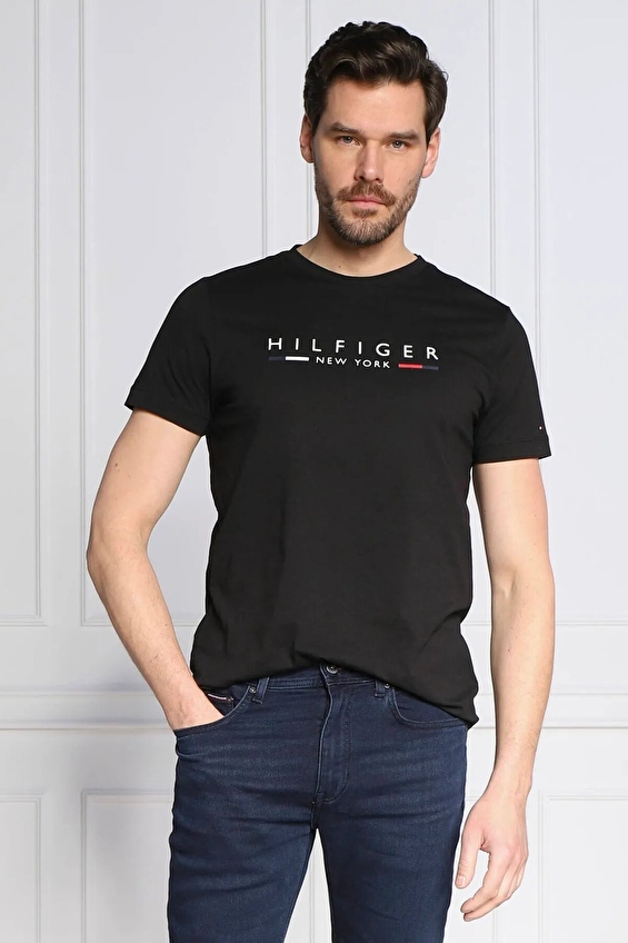 Tommy Hilfiger Erkek Tişört MW0MW29372 Siyah Tommy Hilfiger Erkek Tişört MW0MW29372 Siyah