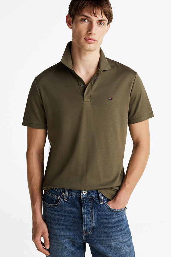 Tommy Hilfiger Erkek Tişört MW0MW39994 Koyu yeşil Tommy Hilfiger Erkek Tişört MW0MW39994 Koyu yeşil