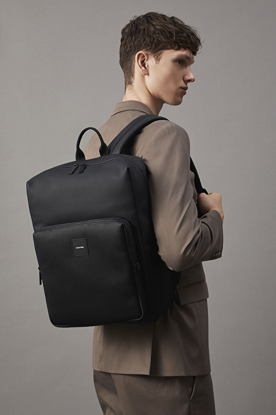 Calvin Klein Erkek Sırt Çantası K50K512720 Siyah Calvin Klein Erkek Sırt Çantası K50K512720 Siyah