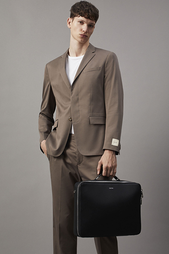 Calvin Klein Erkek Laptop Çantası K50K512738 Siyah Calvin Klein Erkek Laptop Çantası K50K512738 Siyah