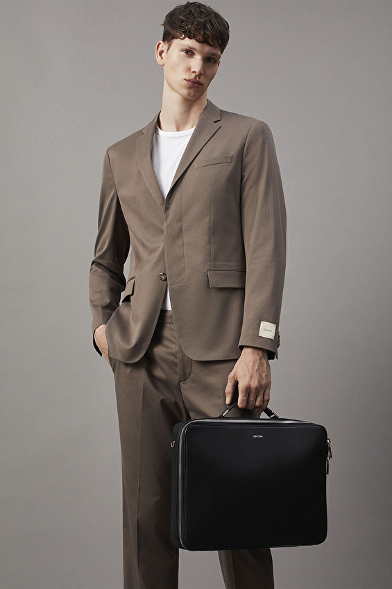 Calvin Klein Erkek Laptop Çantası K50K512738 Siyah Calvin Klein Erkek Laptop Çantası K50K512738 Siyah