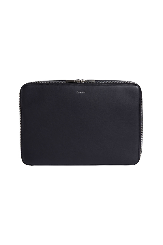 Calvin Klein Erkek El Çantası K50K513035 Siyah Calvin Klein Erkek El Çantası K50K513035 Siyah