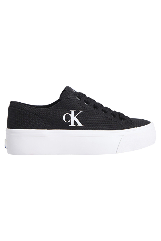 Calvin Klein Bağcıklı Kadın Vulc Flatform Low Cv Ayakkabı YW0YW017630GM Siyah/beyaz Calvin Klein Bağcıklı Kadın Vulc Flatform Low Cv Ayakkabı YW0YW017630GM Siyah/beyaz