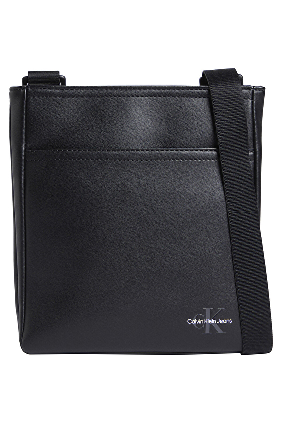 Calvin Klein Jeans Erkek Çapraz Çanta LV04G3107GUB1 Siyah Calvin Klein Jeans Erkek Çapraz Çanta LV04G3107GUB1 Siyah
