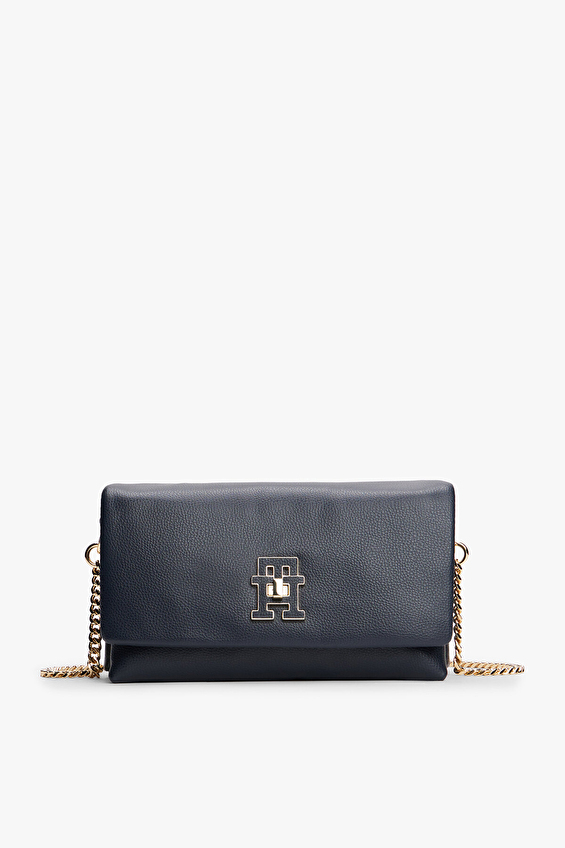 Tommy Hilfiger Kadın Çapraz Çanta AW0AW17462DW6 Lacivert Tommy Hilfiger Kadın Çapraz Çanta AW0AW17462DW6 Lacivert