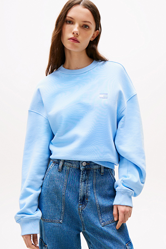 Tommy Jeans Kadın Sweatshirt DW0DW19408 Mavi Tommy Jeans Kadın Sweatshirt DW0DW19408 Mavi