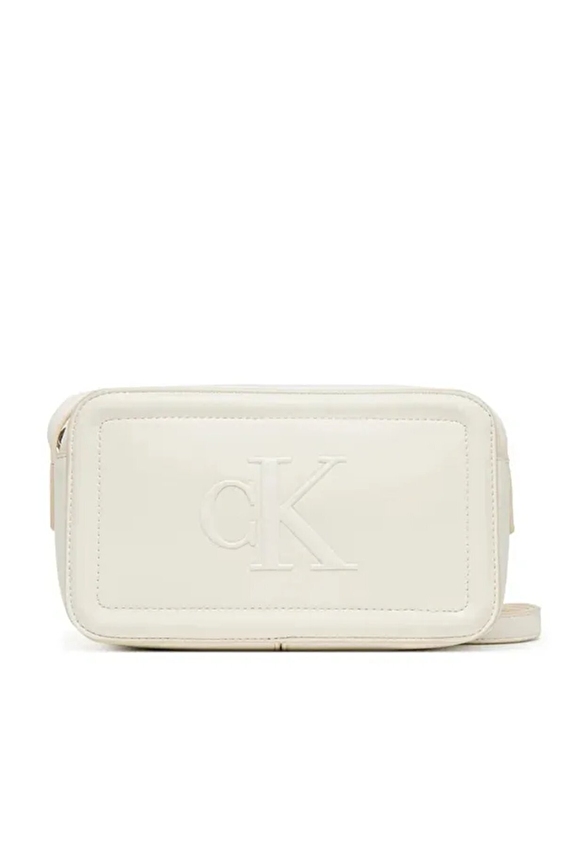 Calvin Klein Kadın Çapraz Çanta LV04F3220GFUP Kırık beyaz Calvin Klein Kadın Çapraz Çanta LV04F3220GFUP Kırık beyaz
