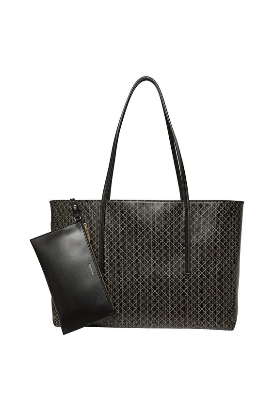 Calvin Klein Kadın Omuz Çantası LV04F3266G2XA Siyah Calvin Klein Kadın Omuz Çantası LV04F3266G2XA Siyah