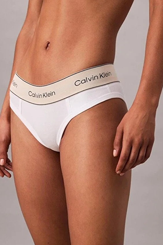 Calvin Klein Kadın Külot LV00QF8598 BYZ Beyaz Calvin Klein Kadın Külot LV00QF8598 BYZ Beyaz