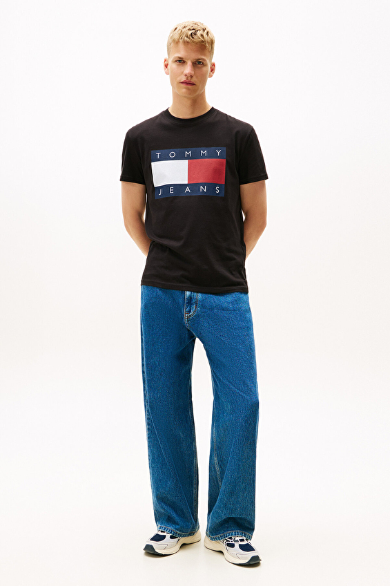 Tommy Jeans Erkek Tişört DM0DM22645 Siyah