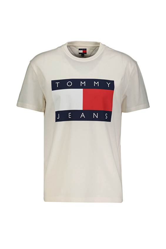 Tommy Jeans Erkek Tişört DM0DM22645 Beyaz Tommy Jeans Erkek Tişört DM0DM22645 Beyaz