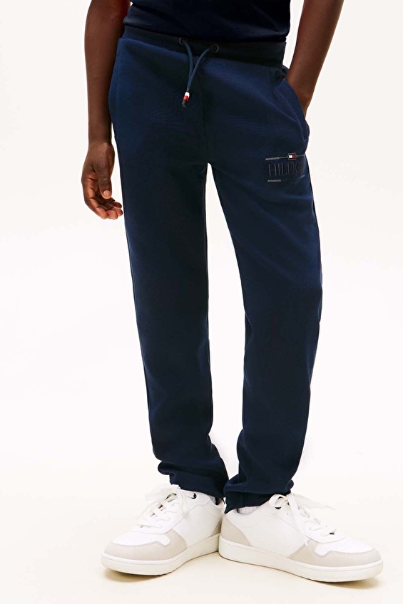 Tommy Hilfiger Erkek Çocuk Eşofman KB0KB10361 Mavi Tommy Hilfiger Erkek Çocuk Eşofman KB0KB10361 Mavi