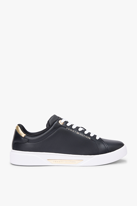 Tommy Hilfiger Kadın Ess Chic Court Sneaker Ayakkabı FW0FW09019BDS Siyah Tommy Hilfiger Kadın Ess Chic Court Sneaker Ayakkabı FW0FW09019BDS Siyah