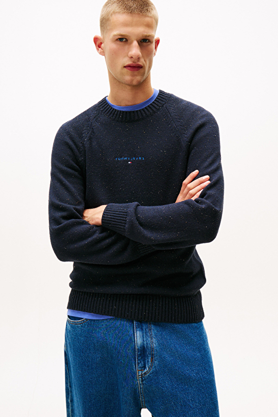 Tommy Hilfiger Slim Fit Erkek Tommy Jeans Kazak DM0DM22097 Indıgo Tommy Hilfiger Slim Fit Erkek Tommy Jeans Kazak DM0DM22097 Indıgo