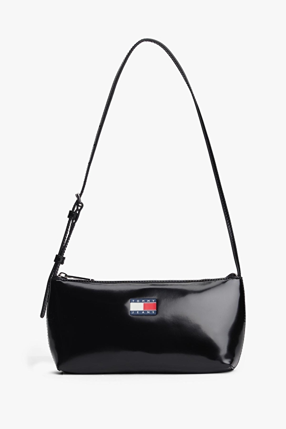Tommy Jeans Kadın Omuz Çantası AW0AW17866BDS Siyah Tommy Jeans Kadın Omuz Çantası AW0AW17866BDS Siyah