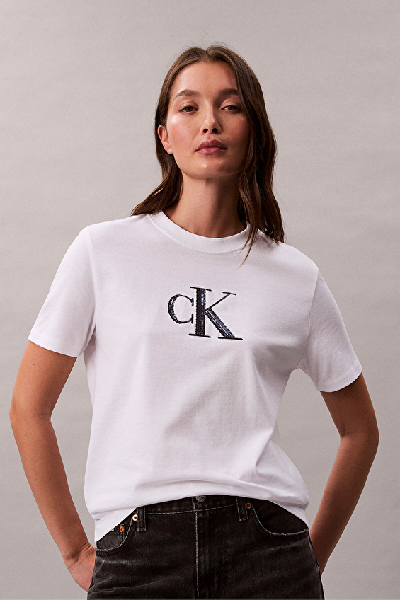 Calvin Klein Jeans Kadın Tişört LV044E215G Beyaz Calvin Klein Jeans Kadın Tişört LV044E215G Beyaz