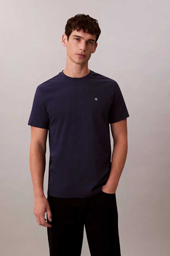 Calvin Klein Jeans Erkek Tişört LV04RD254G Mor Calvin Klein Jeans Erkek Tişört LV04RD254G Mor