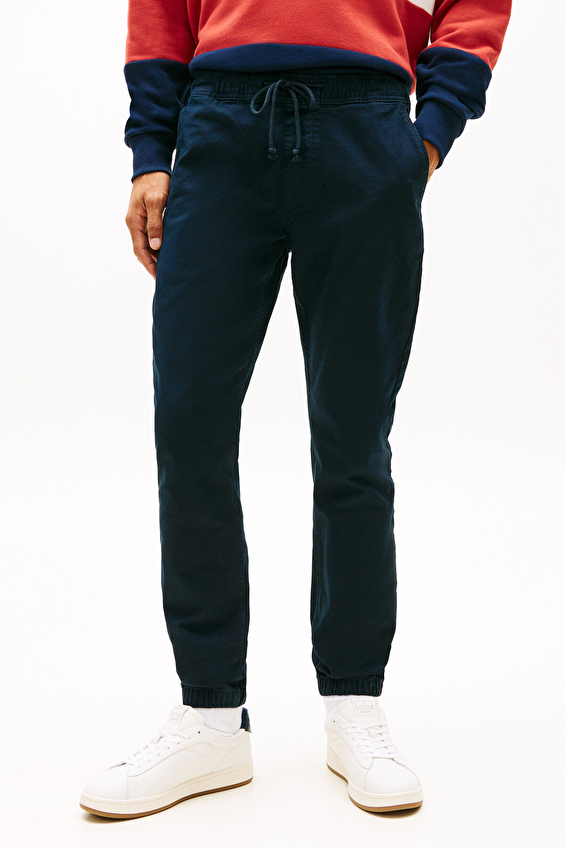 Tommy Jeans Erkek Pantolon DM0DM23102 Mavi Tommy Jeans Erkek Pantolon DM0DM23102 Mavi