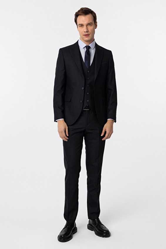Süvari Slim Fit Sivri Yaka Erkek Takım Elbise 1020000310 Lacivert Süvari Slim Fit Sivri Yaka Erkek Takım Elbise 1020000310 Lacivert