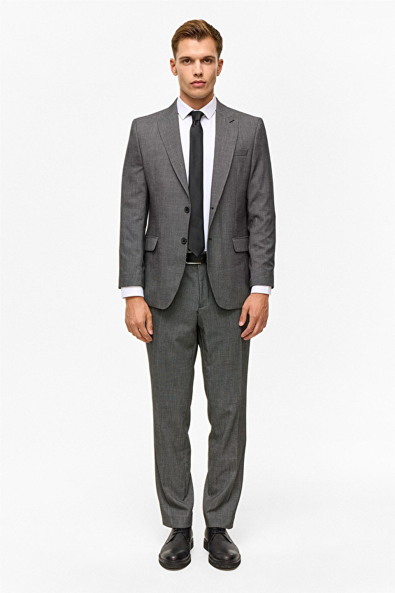 Süvari Regular Fit Sivri Yaka Erkek Takım Elbise 1007000269 Siyah