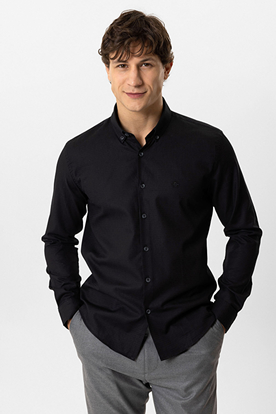 Back&Bond Slim Fit Köşeli Manşet Düğmeli Yaka Erkek Gömlek B34W20001 Siyah Back&Bond Slim Fit Köşeli Manşet Düğmeli Yaka Erkek Gömlek B34W20001 Siyah