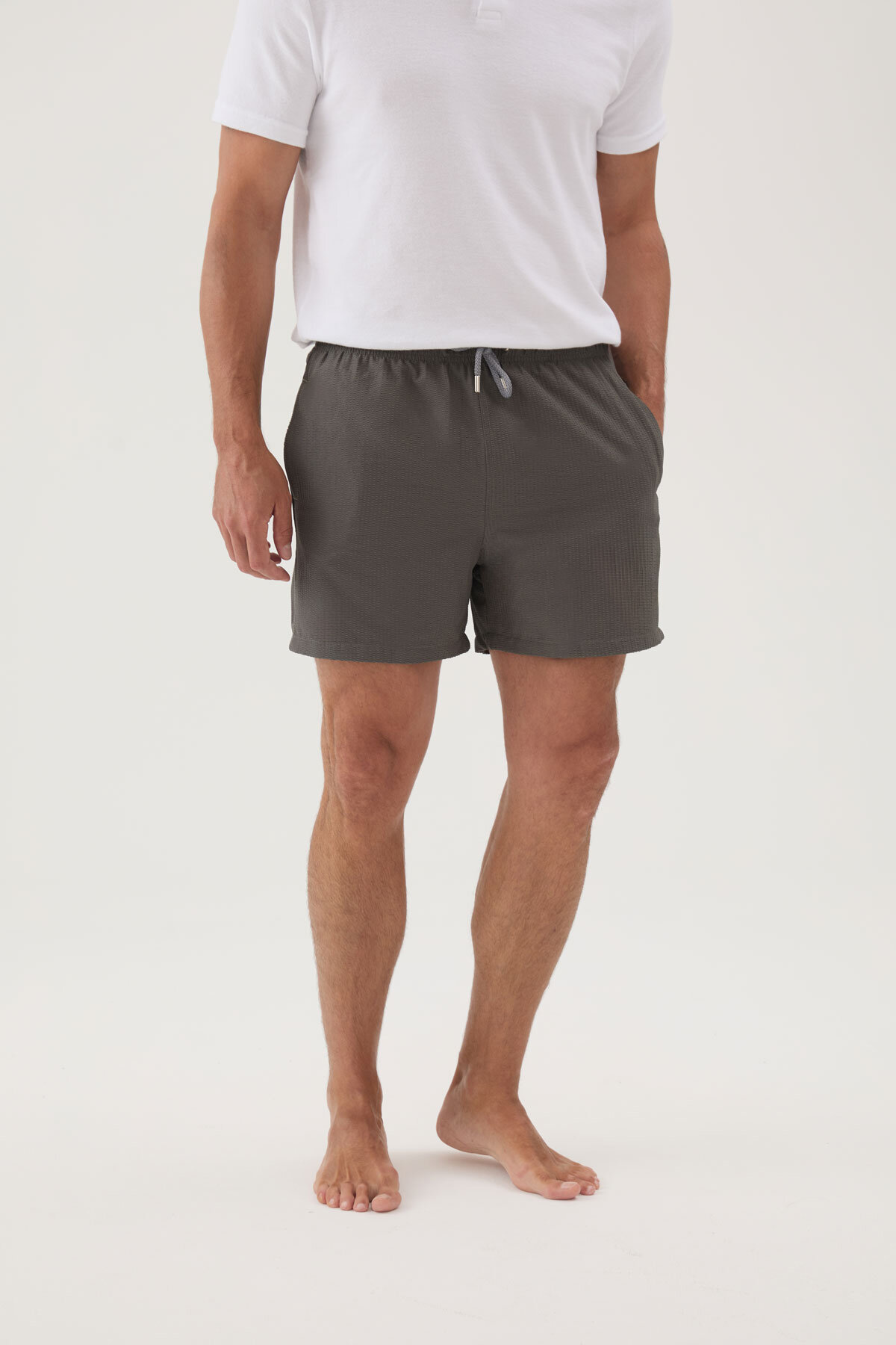 Cottons & Clouds Beli Lastikli Regular Fit Su İtici İp Bağlamalı Erkek İki Yan Cep Detaylı Özellikli Gofre Mayo Şort CC0711 Antrasit