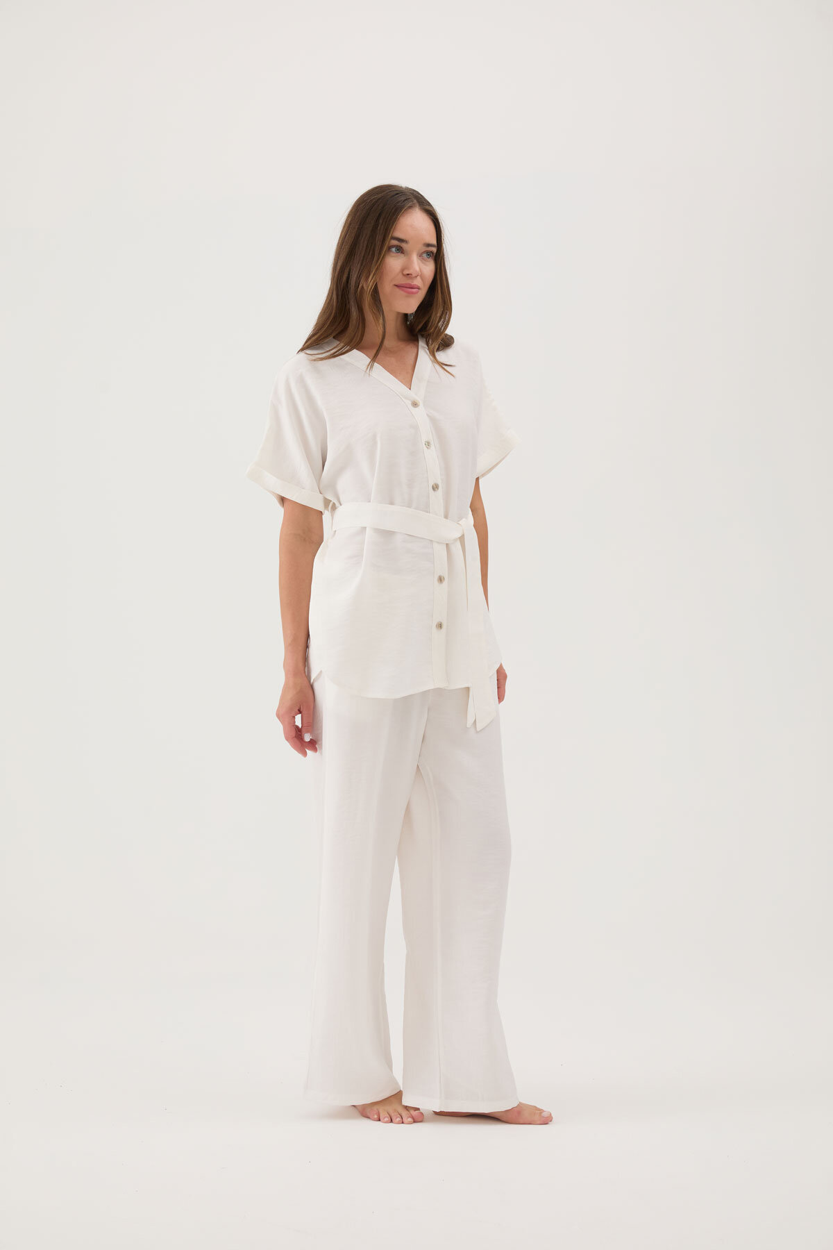 Cottons & Clouds Beli Lastikli Düğmeli Bol Paça Oversize Kadın Önden Bol Kesim Pijama Takımı CC5783 Ekru