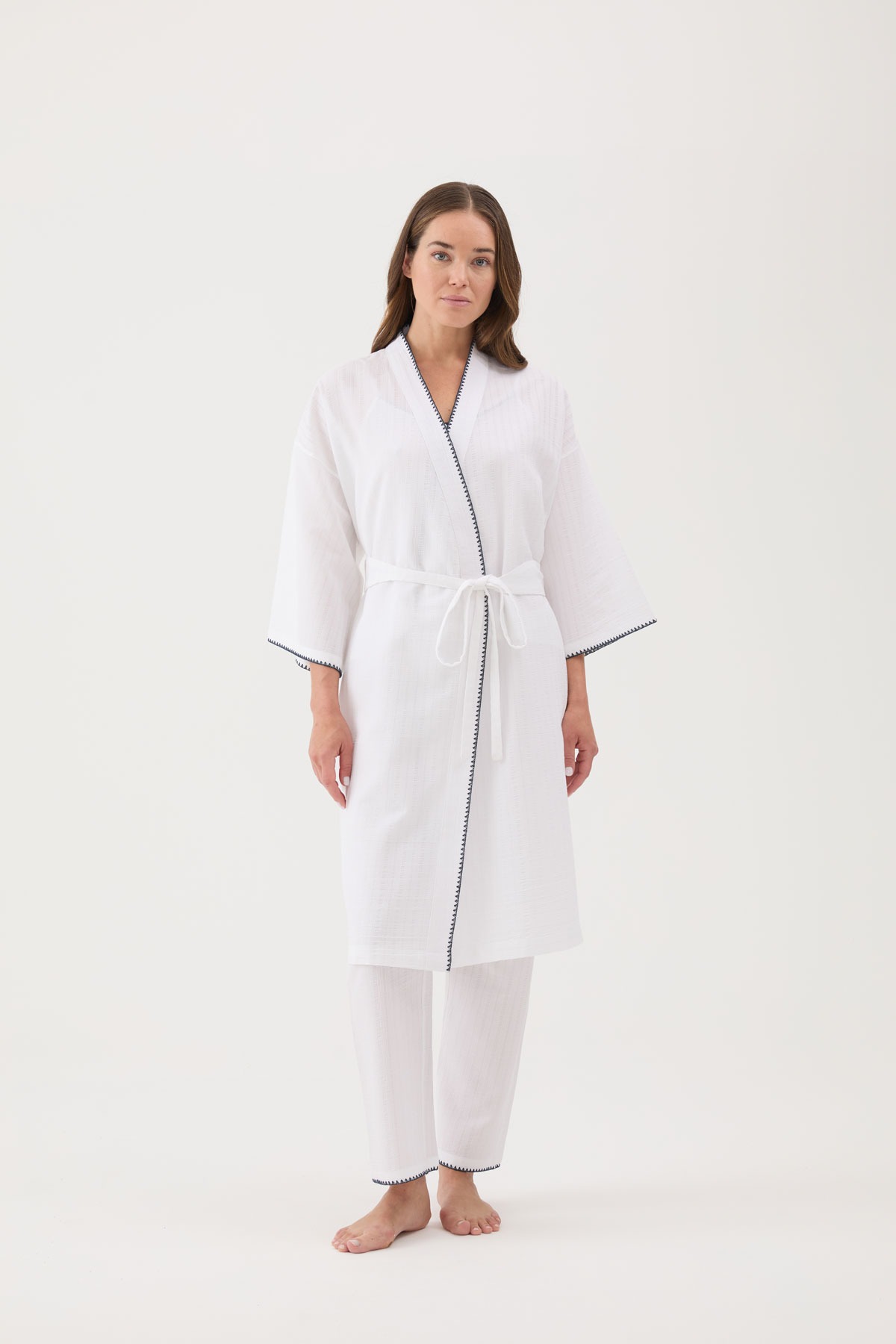 Cottons & Clouds Uzun Kollu Loose Fit Kadın Kuşaklı Çoban Dikiş Sabahlık CC9584 Beyaz