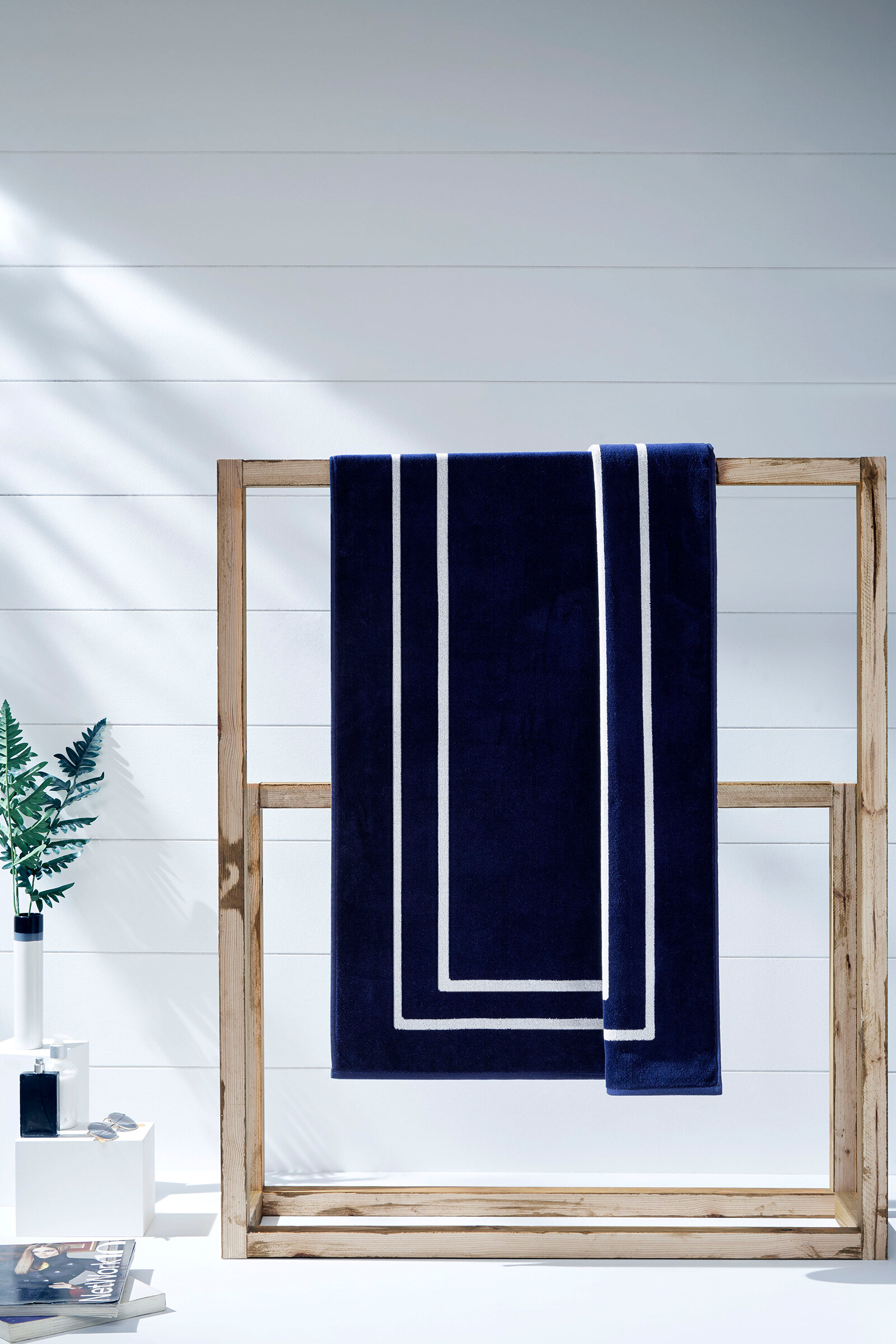 Cottons & Clouds Latis Line Plaj Havlusu 90 x 160 cm Lacivert