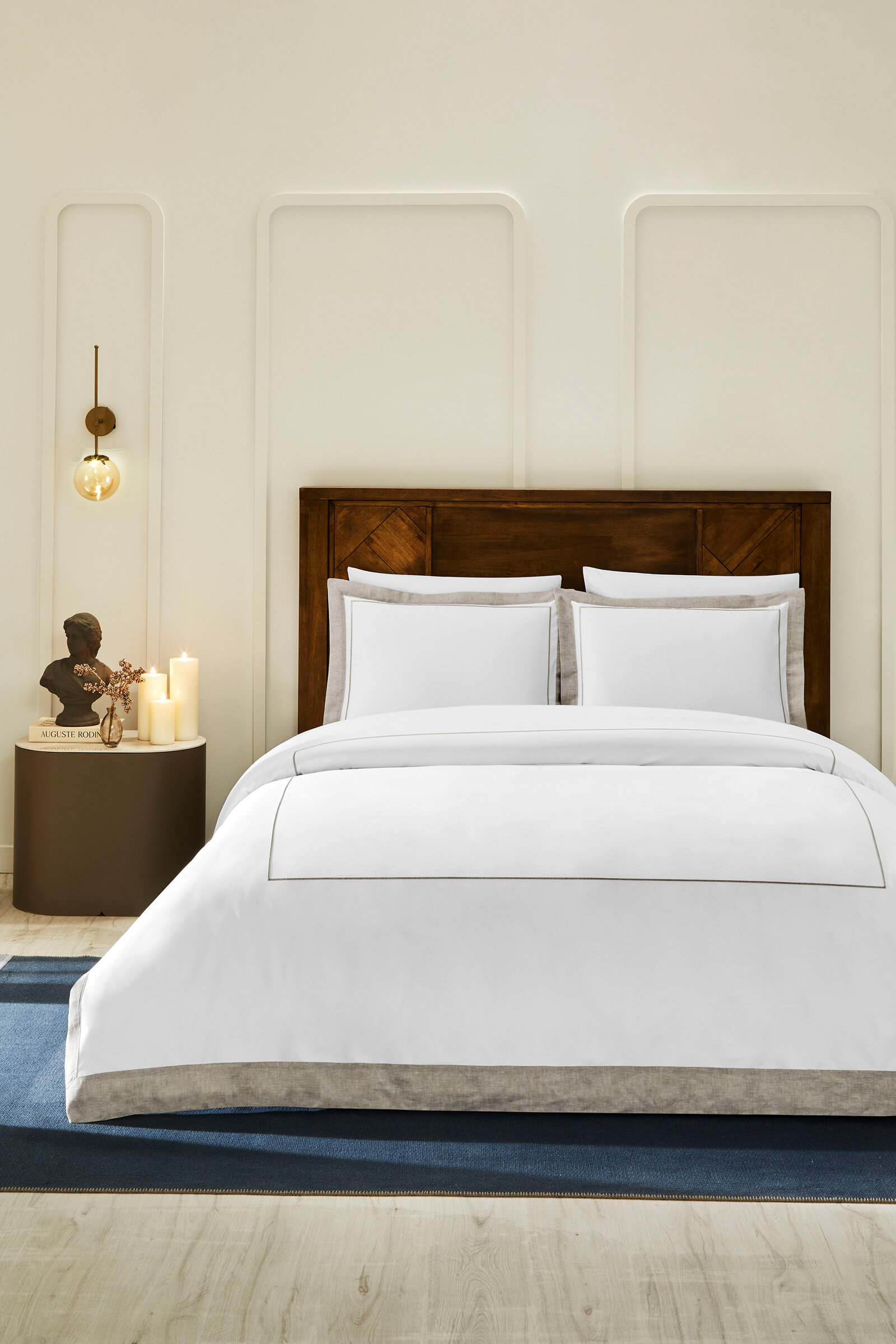 Cottons & Clouds Harmony Lastikli Çarşaf King Size Nakışlı Saten Nevresim Takımı